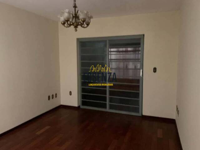 Apartamento para Venda em Pouso Alegre - 4