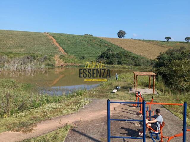 Área para Venda em Congonhal - 4