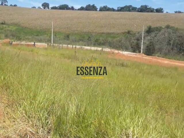 Área para Venda em Congonhal - 2