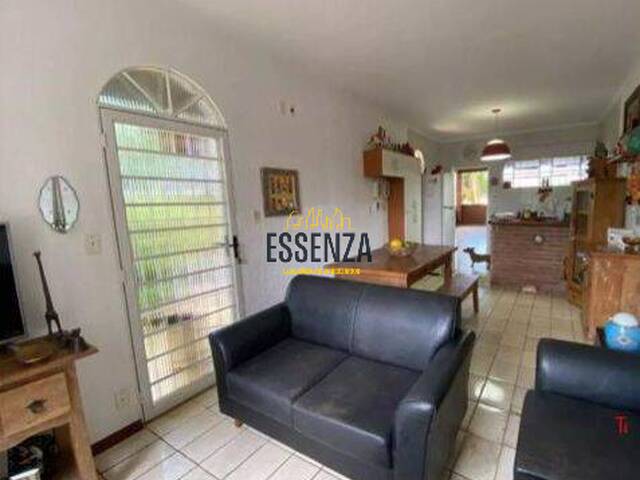 Casa para Venda em Pouso Alegre - 4