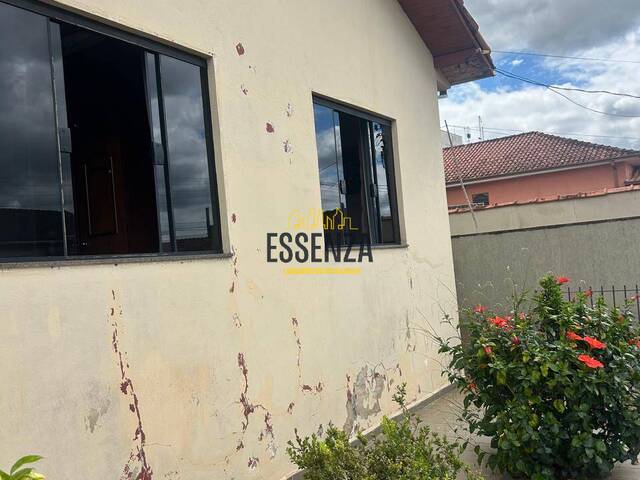 Casa para Venda em Pouso Alegre - 2