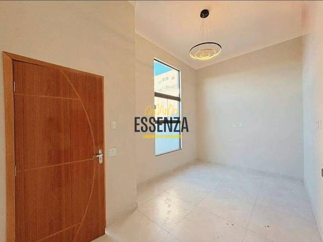 Casa para Venda em Pouso Alegre - 3
