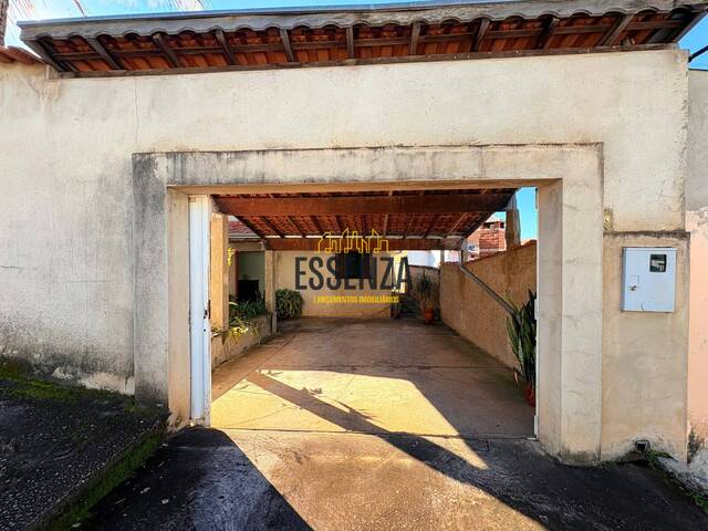 Casa para Venda em Pouso Alegre - 2