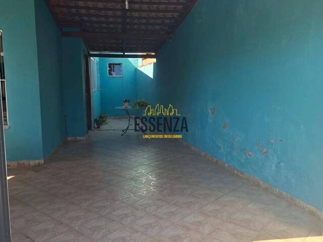 Casa para Venda em Pouso Alegre - 2