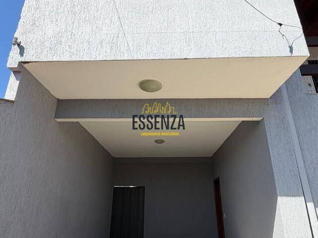Casa para Venda em Pouso Alegre - 1