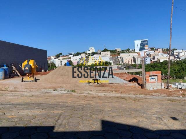 Apartamento para Venda em Pouso Alegre - 3