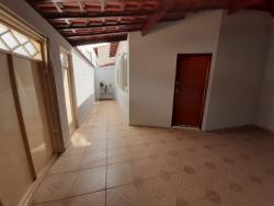 Casa para Venda em Pouso Alegre - 3