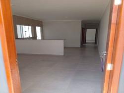 Casa para Venda em Pouso Alegre - 4