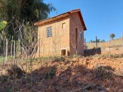 #1214 - Casa para Venda em Congonhal - MG - 1