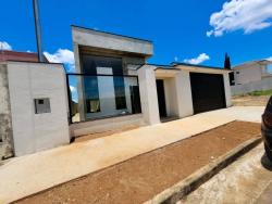 Casa para Venda em Pouso Alegre - 2