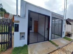 #1421 - Casa para Venda em Congonhal - MG - 1