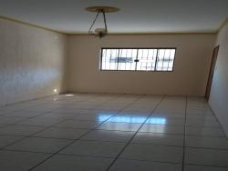 Casa para Venda em Pouso Alegre - 3