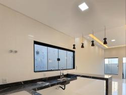 Casa para Venda em Pouso Alegre - 5