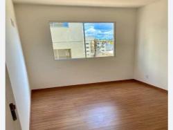Apartamento para Venda em Pouso Alegre - 4