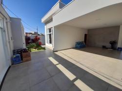 Casa para Venda em Pouso Alegre - 2