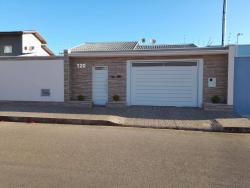 Casa para Venda em Pouso Alegre - 2